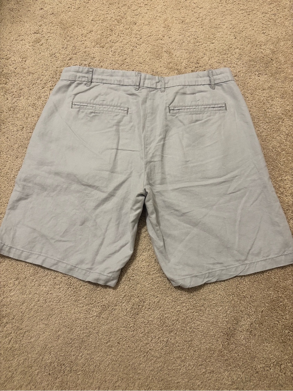 Gap - Khakis by GAP Women's Boyfriend Roll-Up Shorts - Picture 3 of 5